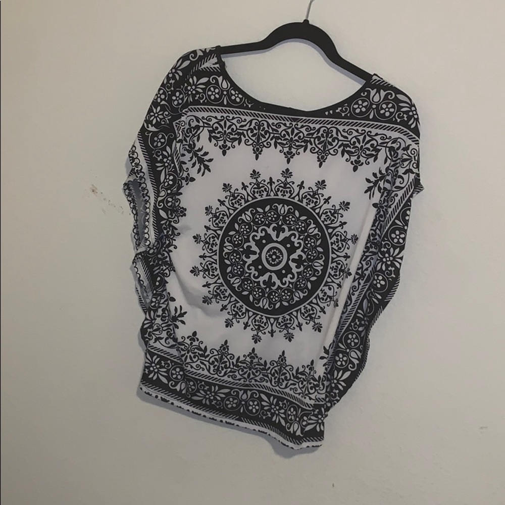 Blouse - Picture 2 of 4